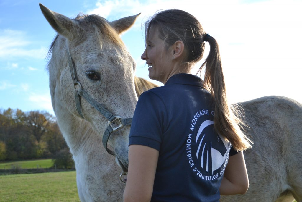 Monitrice equitation morgane cabaret